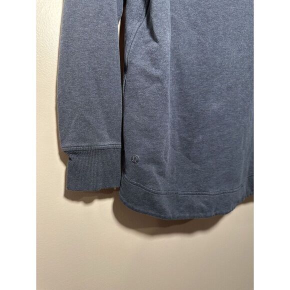 Lululemon Womens Hoodie Hooded Sweatshirt Pullover Size‎ 8 Navy Blue *Small Hole - Picture 5 of 8